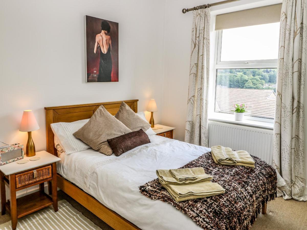 Sunnyside Villa Холмфирт Екстериор снимка