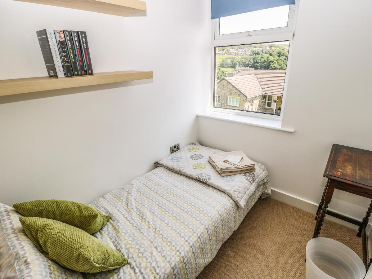 Sunnyside Villa Холмфирт Екстериор снимка